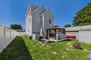 26 Briercliffe Rd, Fairhaven, MA 02719 - Photo 17