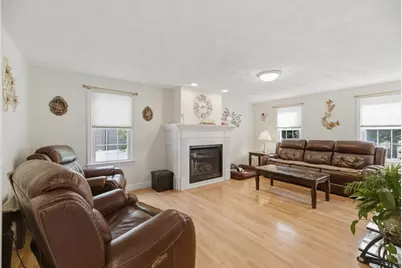 11 Amesbury Avenue, Amesbury, MA 01913 - Photo 5