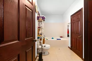 185 Spring St, Brockton, MA 02301 - Photo 13