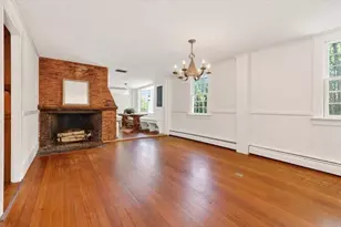 1296 Tremont St, Duxbury, MA 02332 - Photo 11