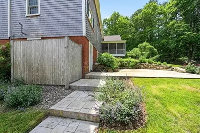 1296 Tremont St, Duxbury, MA 02332 - Photo 29