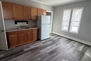 43 Adams St, Lynn, MA 01902 - Photo 3