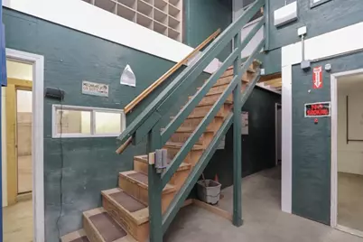 330 Montgomery St, Chicopee, MA 01020 - Photo 23