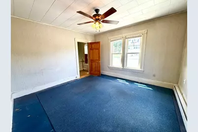 105 Beech St, Clinton, MA 01510 - Photo 9