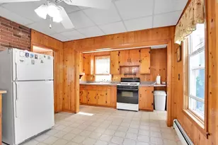 105 Beech St, Clinton, MA 01510 - Photo 3