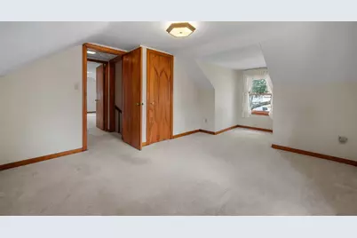 43 Rowena St, Worcester, MA 01606 - Photo 23