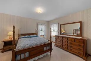 43 Rowena St, Worcester, MA 01606 - Photo 21