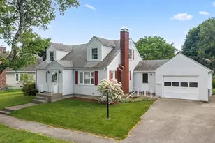 43 Rowena St, Worcester, MA 01606 - Photo 1