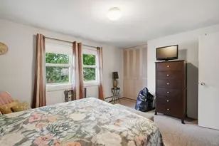 103 Manor Ct, Springfield, MA 01118 - Photo 17