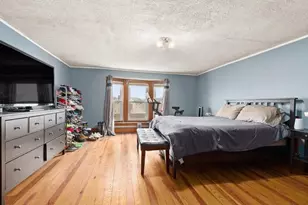 14 Bowdoin St, Medford, MA 02155 - Photo 9