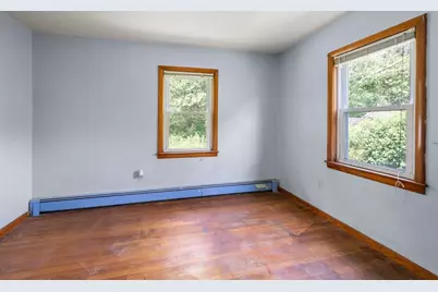 9 Mowry St, Raynham, MA 02767 - Photo 15