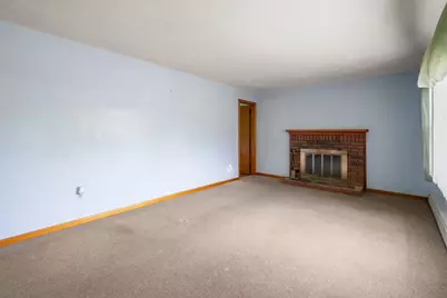 9 Mowry St, Raynham, MA 02767 - Photo 9