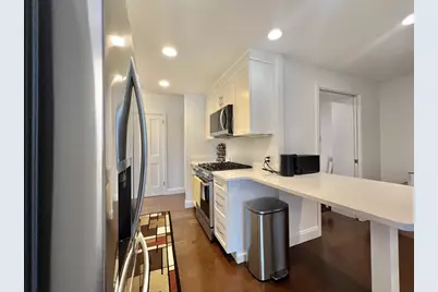 65 E India Row #23B, Boston, MA 02110 - Photo 9