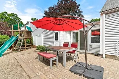 146 Hartford St, Natick, MA 01760 - Photo 25