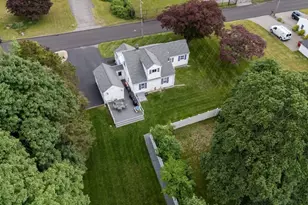 24 Wilbur St, Raynham, MA 02767 - Photo 9
