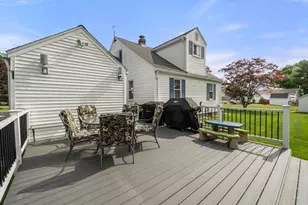 24 Wilbur St, Raynham, MA 02767 - Photo 5