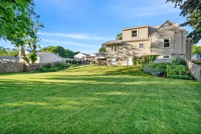 37 Hillcrest Ave, Beverly, MA 01915 - Photo 33