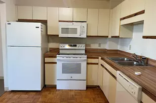 100 Cove Way, Quincy, MA 02169 - Photo 3