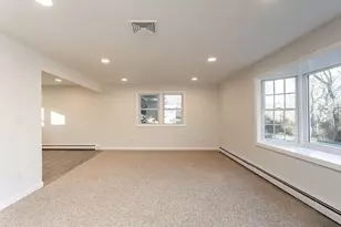 164 Hall St, Raynham, MA 02767 - Photo 7