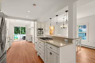 221 Winthrop St, Quincy, MA 02169 - Photo 11