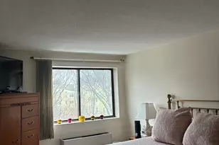 One Summit Dr, Reading, MA 01867 - Photo 5