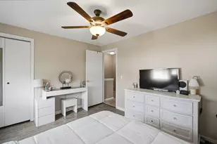 55 Empire St, Chicopee, MA 01013 - Photo 11