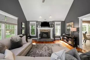 23 Longwood Dr, Hopkinton, MA 01748 - Photo 11