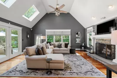 23 Longwood Dr, Hopkinton, MA 01748 - Photo 11