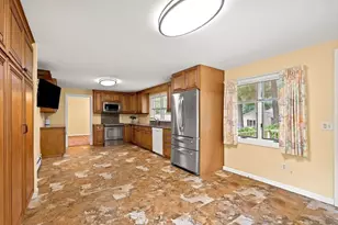 6 Norfolk, Leominster, MA 01453 - Photo 9