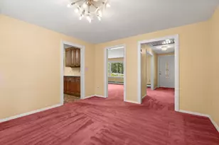 6 Norfolk, Leominster, MA 01453 - Photo 11