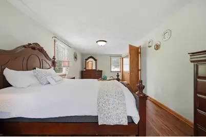 2 Dobbins Drive, Woburn, MA 01801 - Photo 19