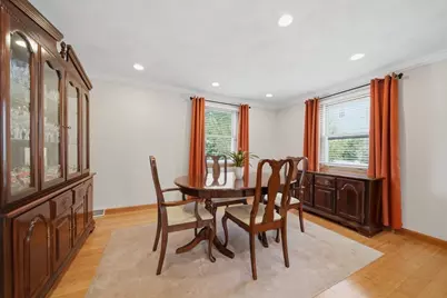 2 Dobbins Drive, Woburn, MA 01801 - Photo 15