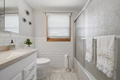 2 Dobbins Drive, Woburn, MA 01801 - Photo 25