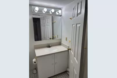 125 Pleasant #608, Brookline, MA 02446 - Photo 7