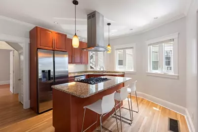 149 College Ave #1, Somerville, MA 02144 - Photo 5