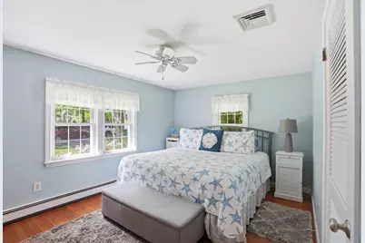 12 Walnut St, Yarmouth, MA 02675 - Photo 17