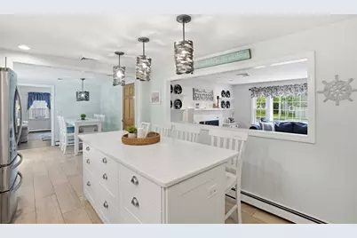 12 Walnut St, Yarmouth, MA 02675 - Photo 5