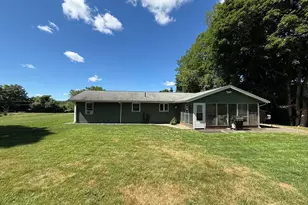 91 Crooked Ln, Lakeville, MA 02347 - Photo 19