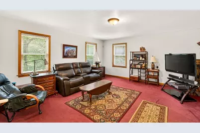 168 Mount Vernon St, Fitchburg, MA 01420 - Photo 9