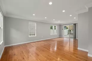 11 Arcadia Cir, Marlborough, MA 01752 - Photo 9
