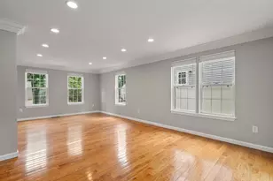 11 Arcadia Cir, Marlborough, MA 01752 - Photo 11