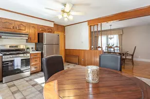 123 James St, Acushnet, MA 02743 - Photo 7
