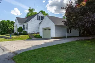 123 James St, Acushnet, MA 02743 - Photo 3