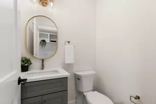 197 Lexington St, Watertown, MA 02472 - Photo 17