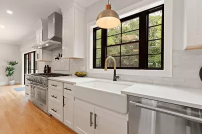 61 Lexington Street, Burlington, MA 01803 - Photo 11