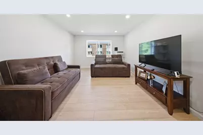 9 Weld St #19, Framingham, MA 01702 - Photo 3