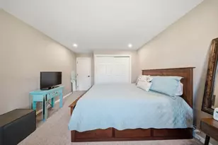9 Weld St, Framingham, MA 01702 - Photo 13