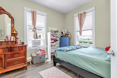 180 Chestnut Street, Chelsea, MA 02150 - Photo 31
