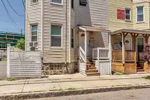 180 Chestnut St, Chelsea, MA 02150 - Photo 3