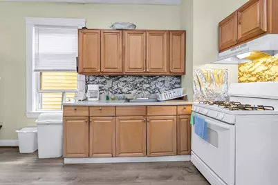 180 Chestnut Street, Chelsea, MA 02150 - Photo 15